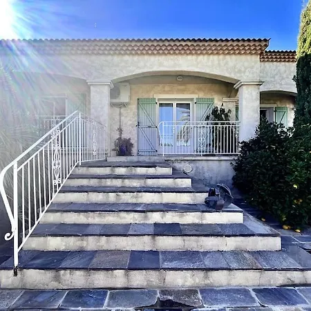 Palazzi Avec Piscine 빌라 Venzolasca