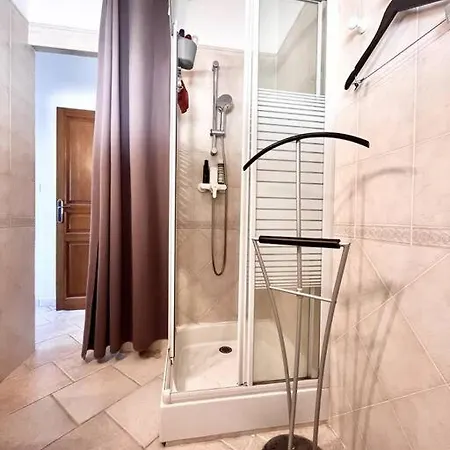 Palazzi Avec Piscine 别墅 Venzolasca